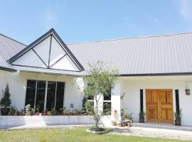 Ξενοδοχείο φωτογραφία: Walai Family Cottage.Strategic,Big &Cosy House