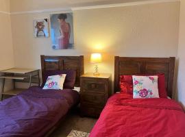 Hotel foto: North Wales Holiday Accomodation with Free parking & WiFi