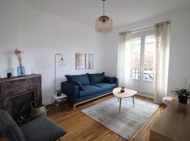 호텔 사진: Superbe Appartement de 45m² à Antony