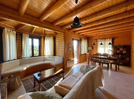 Hotel fotografie: Chalet Klimatia - Όμορφη ξύλινη μεζονέτα με τζάκι