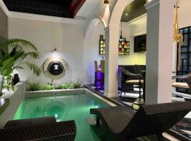 Фотографія готелю: Amazing Bungalow with private pool in Angeles city