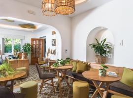 Fotos de Hotel: Semiramis Guesthouse