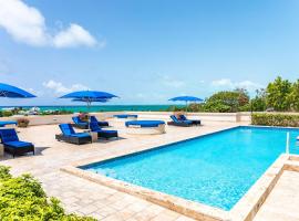 Sea Esta Studio II - Ocean Views from Pool!, hotell sihtkohas Turtle Cove