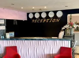 Arkadia Hotel & Hostel