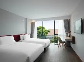 Centara Life Hotel Bangkok Phra Nakhon