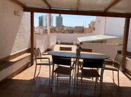 Фотографія готелю: Precioso apartamento con terraza