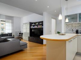 garibaldi sempione sarpi 10 min - big apartment 85m - self-check-in 5th floor, khách sạn ở Milano
