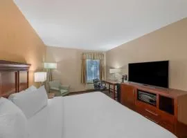 Best Western Plus Russellville Hotel & Suites