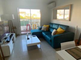 מלון צילום: Appartement à 20 mètres de la plage avec balcon