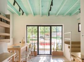 Forenna Hostel, hôtel à El Arenal