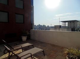 Flat no melhor local do Centro/Batel, hôtel à Curitiba