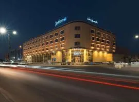 Radisson Blu Hotel, Buraidah, готель у місті Бурайда