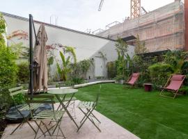 Foto di Hotel: Liberdade Garden & Indoor Pool by LovelyStay