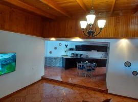 Hotel Photo: Villa Cartago Wow