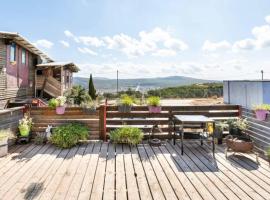 Si-Har Chalets, хотел в Nimrod