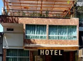 HOTEL A & A SANTA ALEJANDRIA