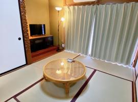 mooi 宮町, Hotel in Aizu-Wakamatsu