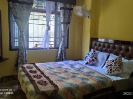 Hotel Photo: Hotel Parichit