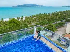 Azura Gold Hotel & Apartment, hotel i Nha Trang