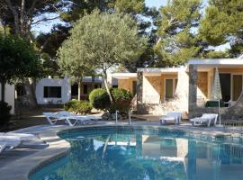 Apartamentos Playa Calan Blanes, ξενοδοχείο σε Cala en Blanes