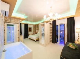 A picture of the hotel: Leucosya Luxury Rooms