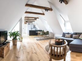 Hotel Photo: Beautiful Penthouse right in the city center