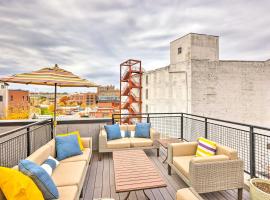 Gambaran Hotel: Downtown Condo with Rooftop Patio and City Views!