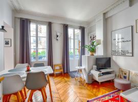 รูปภาพของโรงแรม: Very nice flat at the heart of the 9th arrondissement of Paris - Welkeys