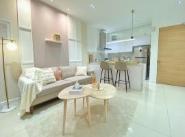 รูปภาพของโรงแรม: Lily and Loft - Camellia @ Bangsar Kuala Lumpur