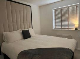 Hotel Photo: Hawk House - Furnished Accommodation