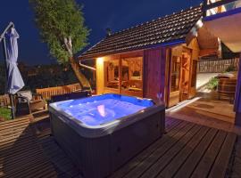 A picture of the hotel: Holiday Spa House Kostanjevec