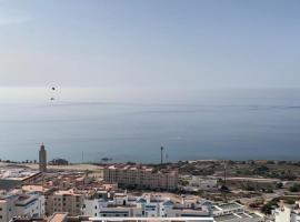 酒店照片: Magnifique Appartement avec Vue Panoramique sur la Méditerranée