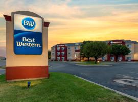 होटल की एक तस्वीर: Best Western Governors Inn and Suites