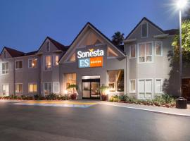 होटल की एक तस्वीर: Sonesta ES Suites Huntington Beach Fountain Valley