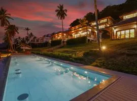Coconut Grove Resort
