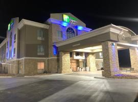 Hotel fotoğraf: Holiday Inn Express Hotel & Suites Woodward Hwy 270, an IHG Hotel