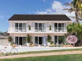 Motel Molly - Boutique Hotel Mollymook, hotel in Mollymook