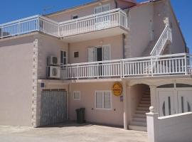 Apartments and rooms with WiFi Hvar - 20114, hotel v destinaci Hvar