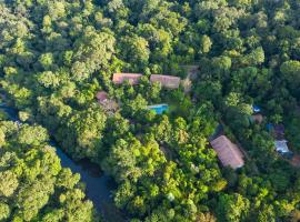 Klov Resort & Spa, hotel in Wayanad