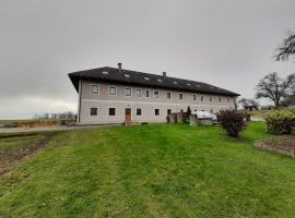 Hotel fotoğraf: Schöne Wohnung am Bauernhof