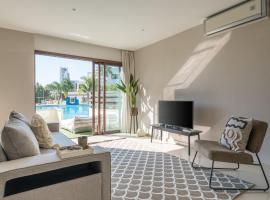 होटल की एक तस्वीर: Sanders Aqua Park Resort - Precious 3-Bedroom Holiday Home With Shared Pool