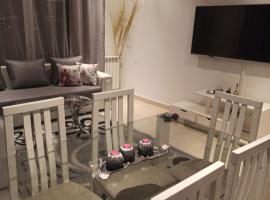 Tulipe appartement, hotel v destinaci Oran