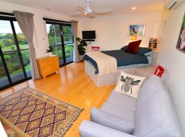 Hotel Photo: Studio with Rural views