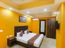 FabHotel Taj Home Stay