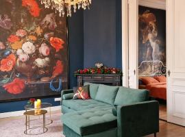 Hotel Photo: De Cosy Barock met gezellige Patio !