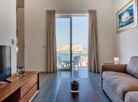 A picture of the hotel: VALLETTASTAY - HARBOR VIEW GEM -SEA VIEW 2 BED APT