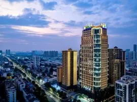 Holiday Inn Express Nanning Jiangnan, an IHG Hotel, hotel in Nanning