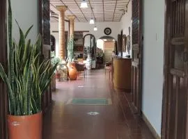 Hotel Real
