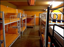 A picture of the hotel: Sucasa Port Hostel