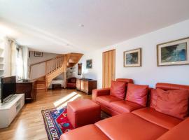 Chalet Nucleo 12 by Quokka 360 - bouldering temple in Chironico, hotel v destinaci Chironico